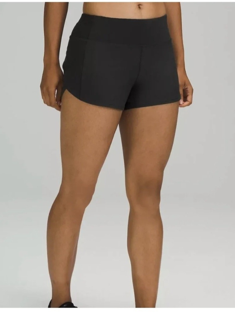 Speed Up Mid Rise Lined Shorts